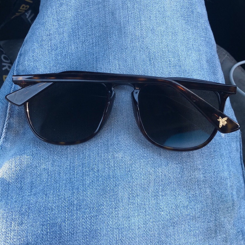 GUCCI sunglasses